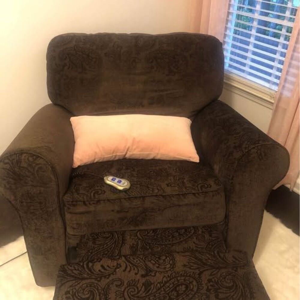 Power recliner rocker